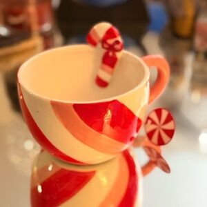 Peppermint Place Holiday Serving Mug / Bowl – Red & White Candy Cane Stripe.NWOT